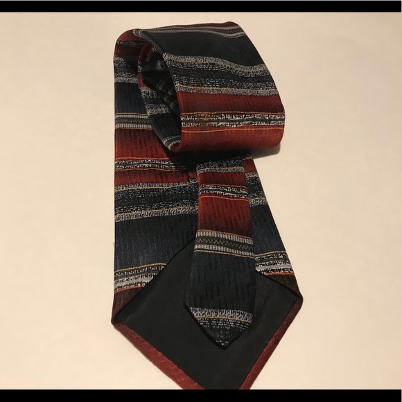 TownCraft stripped tie.Red,black,silver - Picture 4 of 4